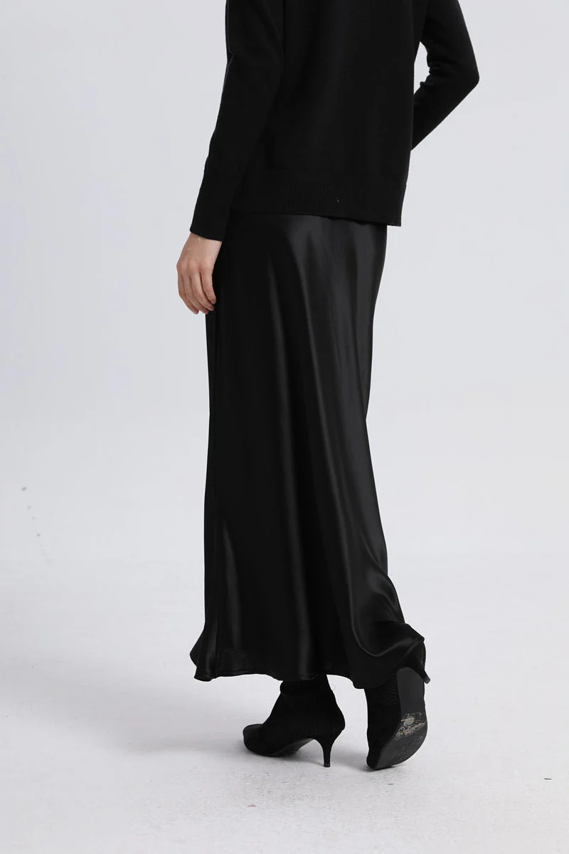 Olive Satin Knit 2pc - Image 5